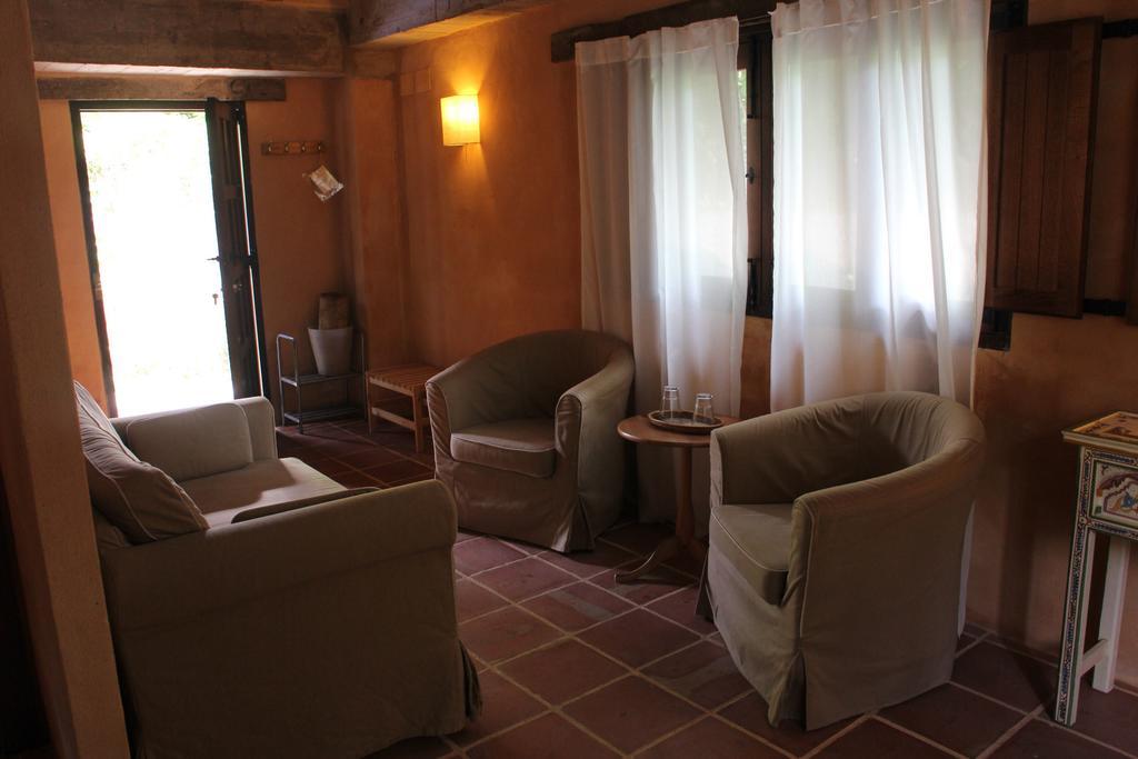 Molinos De Fuenteheridos Room photo